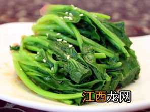 菠菜能和鱼一起做汤吗 菠菜和西红柿一块烧面条吗