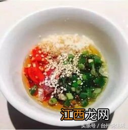 火锅不辣的蘸料怎么做 如何调制火锅蘸料