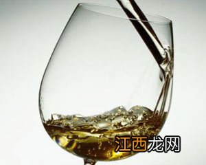南疆人们最喜欢的饮料:木赛来斯各地小吃