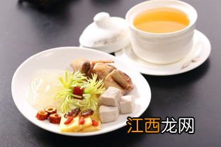 鸽子汤和什么炖最营养 煮鸽子汤跟什么一起煲比较好