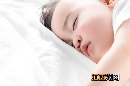 月子餐小甜品推荐:椰浆蘑菇浓汤产后