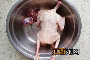 当归煮鸽子的作用 孕妇吃鸽子炖什么好