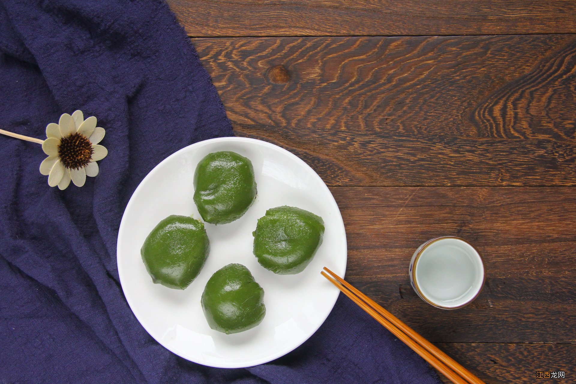 青团可以包着保鲜膜蒸吗