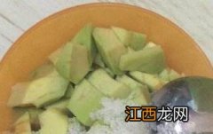 牛油果怎么吃最好 牛油果怎么吃最好吃法,果皮能吃吗