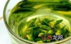 莲子心泡水喝的功效与作用 黄连莲子心泡水喝的功效与作用