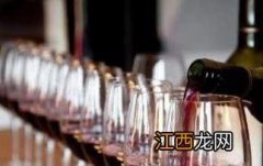 干红葡萄酒怎么喝 奥兰小红帽干红葡萄酒怎么喝