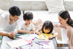 亲子阅读：图画书怎么教 如何指导婴幼儿阅读图画书