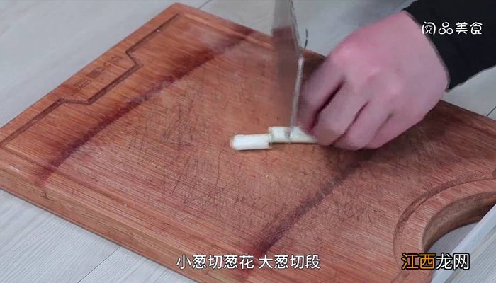 猪棒骨熬汤制作方法 猪棒骨