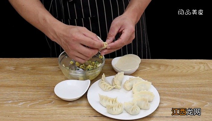 虾仁饺子馅的做法 虾仁饺子馅的做法大全视频