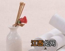 熏艾条的功效与作用及药用价值 熏艾草条的功效与作用