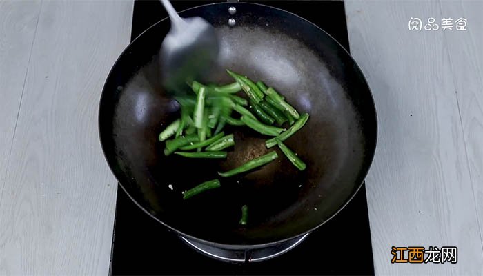 尖椒鸡腿的做法窍门 尖椒鸡腿的做法