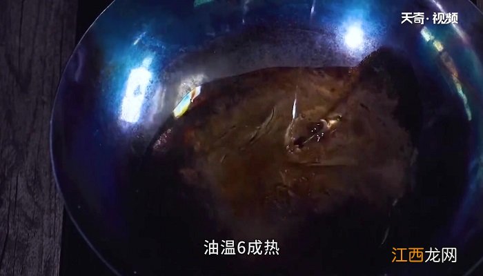 小鱼焖豆腐怎么做好吃 小鱼焖豆腐怎么做