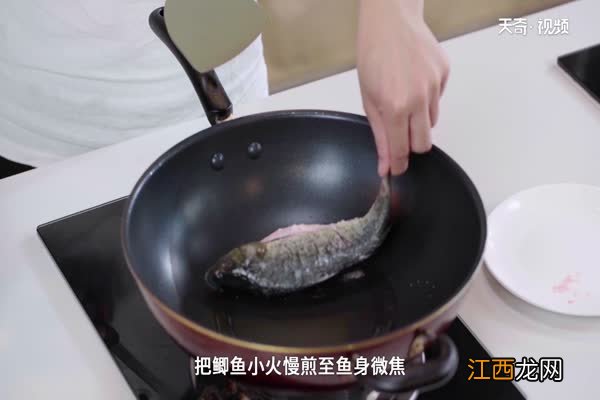 鲫鱼豆腐汤的做法产妇下奶 鲫鱼豆腐汤的做法