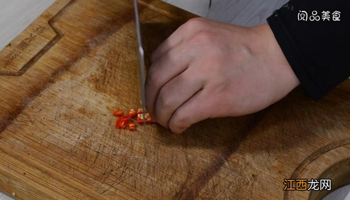 咸鸭蛋蒸豆腐的做法步骤 咸鸭蛋蒸豆腐的做法