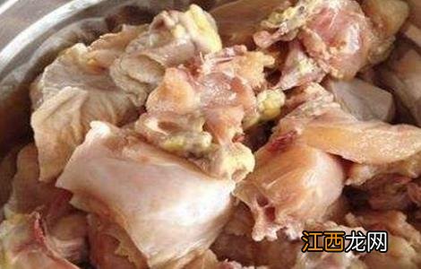 鸡肉不能和什么一起吃 鸡肉不能和什么一起吃香哈