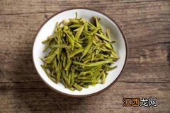 龙井茶是绿茶吗,有什么功效与作用 龙井茶是绿茶吗，有什么功效