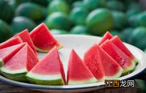 西瓜能放冰箱里面吗多久 西瓜能放冰箱里面吗