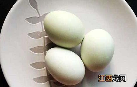 乌鸡蛋和普通鸡蛋的区别 乌鸡蛋和普通鸡蛋的区别营养价值