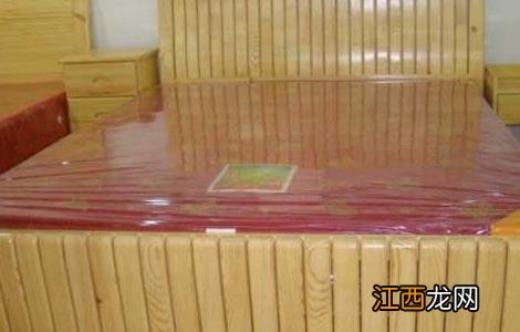 松木家具的优缺点 松木家具致癌是真的吗