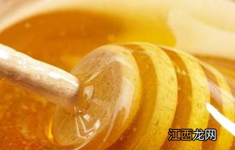 蜂蜜可以放冰箱里吗 蜂蜜可以放冰箱里吗_蜂蜜放冰箱好不好