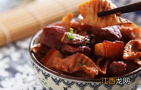 笋干红烧肉的功效及做法窍门 笋干红烧肉的功效及做法