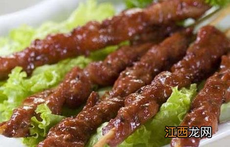 羊肉串怎样腌制烤出来比较嫩 羊肉串的腌制方法