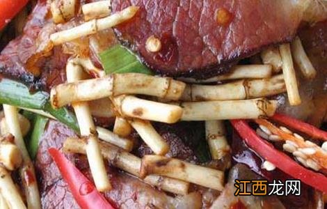 折耳根炒腊肉的做法贵州 折耳根炒腊肉的做法