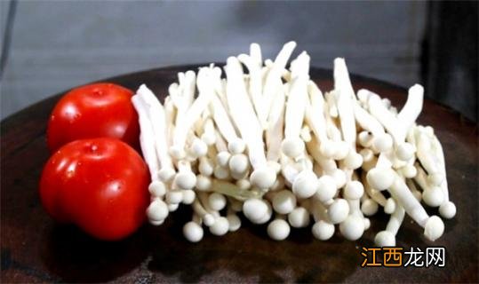 白玉菇用焯水吗 白玉菇为什么要焯水