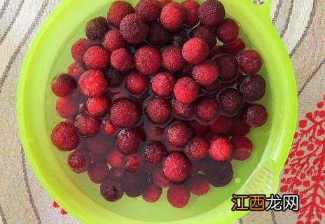 杨梅冰沙的制作方法窍门 杨梅冰沙的制作方法