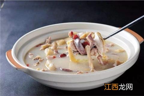猪肚煲鸡需要什么配料 猪肚煲鸡要放什么食材