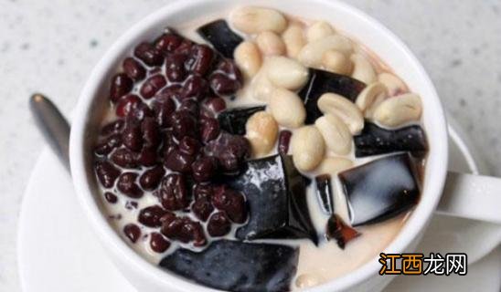 奶茶里的仙草是什么 奶茶里的仙草是什么图片