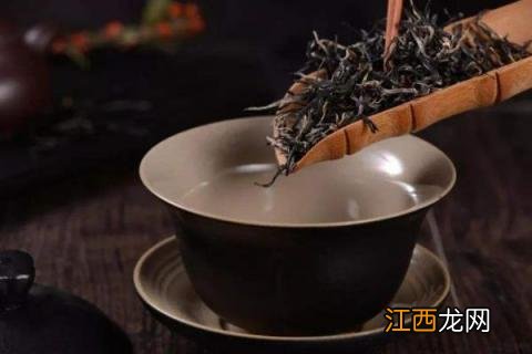 不锈钢保温杯适合泡什么茶 保温杯适合泡什么茶