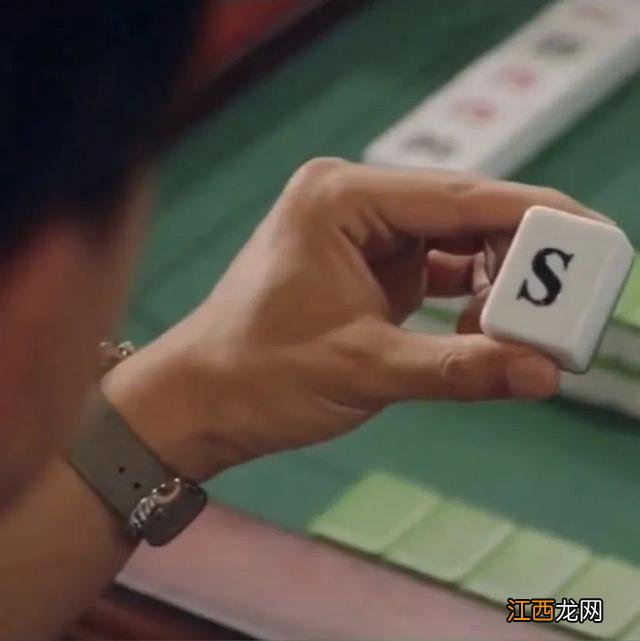 情侣头像动漫一男一女 情侣头像