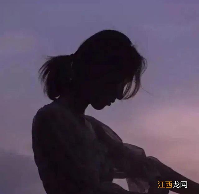 情侣头像动漫一男一女 情侣头像