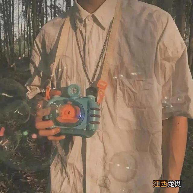 情侣头像动漫一男一女 情侣头像