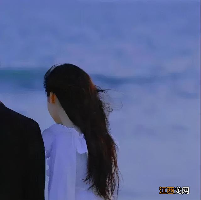 情侣头像动漫一男一女 情侣头像