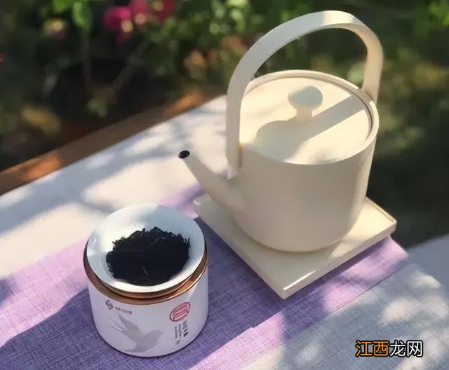 表达爱情的诗歌 表达爱的古诗