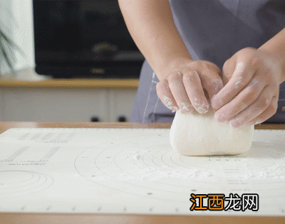 8寸披萨多大够几个人吃 8寸披萨多大