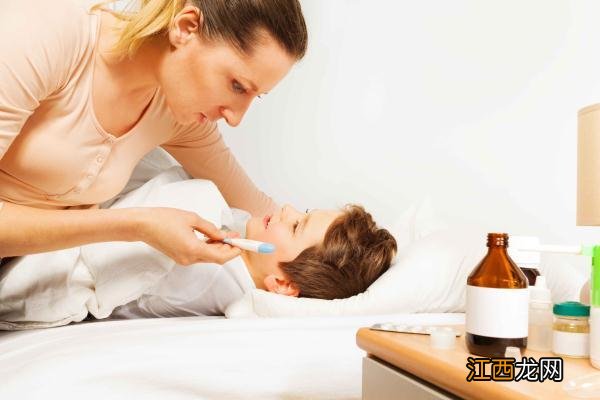 小孩发烧能吃什么 小孩发烧能吃鸡蛋不