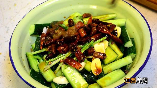 酸甜黄瓜凉菜的做法 酸甜黄瓜