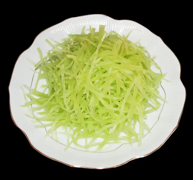 鱼香肉丝是什么肉炒的? 鱼香肉丝是什么肉