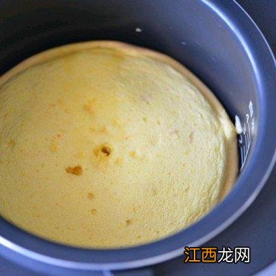 南瓜蒸蛋糕图片 南瓜蒸蛋糕