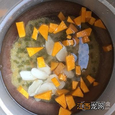 南瓜小米粥的功效 南瓜山药粥