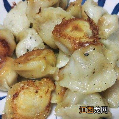 电饼铛煎饺子怎么煎 煎饺子怎么煎