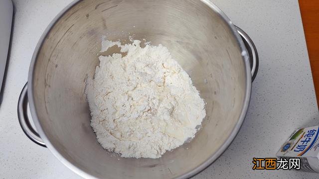 打发蛋白要多长时间 打发蛋白需要多久