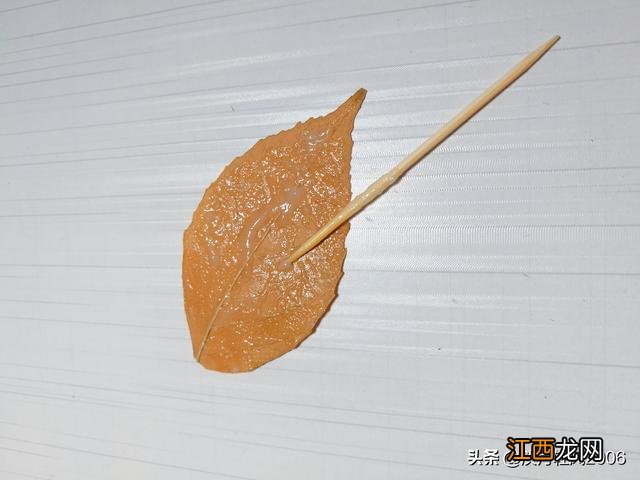 儿童手工树叶贴画小鸟 儿童手工树叶贴画