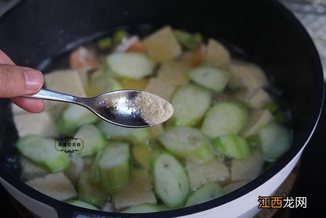 土豆炖冻豆腐 冻豆腐汤