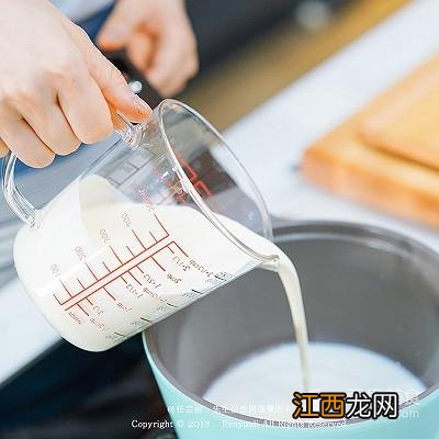 奶冻是什么东西 奶冻是什么