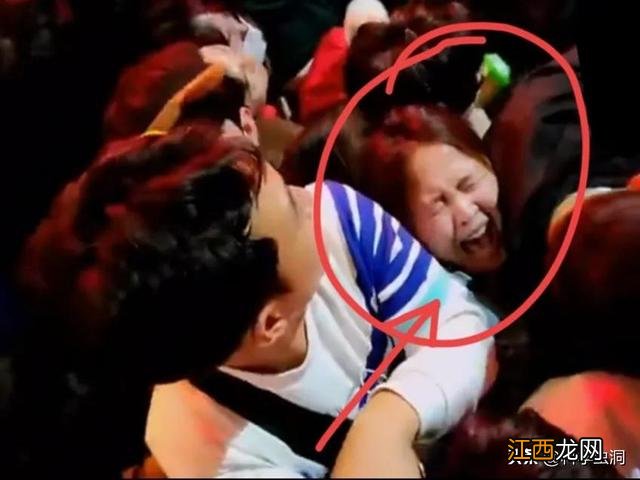 外滩踩踏事件是哪一年 外滩踩踏