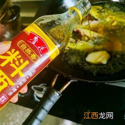 黄鸭叫炖豆腐加冷水还是热水 黄鸭叫炖豆腐